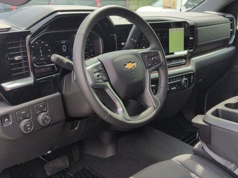 New 2026 Chevrolet Silverado 1500 LT AWD/4WD image 11