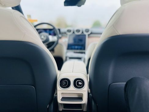 Used 2023 Mercedes-Benz C 300 4MATIC Sedan w/ Pinnacle Trim Package image 15