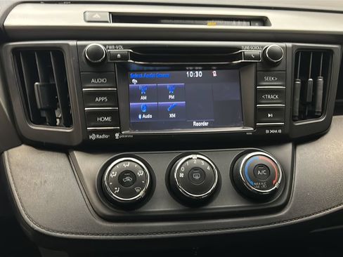 Used 2017 Toyota RAV4 LE w/ All Weather Liner Package AWD/4WD image 23