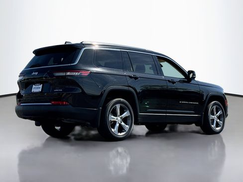 Used 2022 Jeep Grand Cherokee L Limited w/ MOPAR Finishing Package AWD/4WD image 2