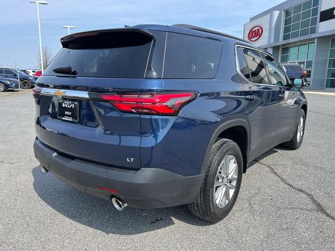 Used 2023 Chevrolet Traverse LT image 9