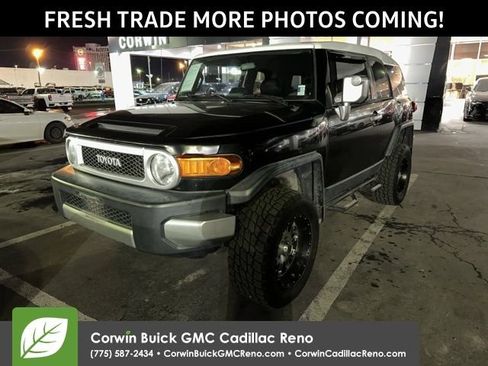 Used 2007 Toyota FJ Cruiser 4WD image 1
