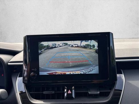 Used 2026 Toyota Corolla LE FWD image 14