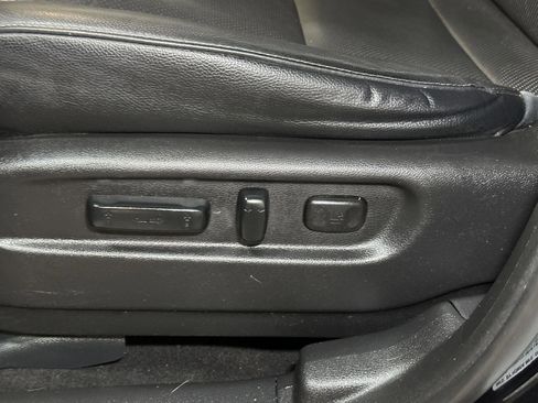 Used 2017 Honda Ridgeline RTL-E image 23