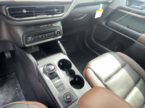 New 2025 Ford Bronco Sport Outer Banks AWD/4WD image 25