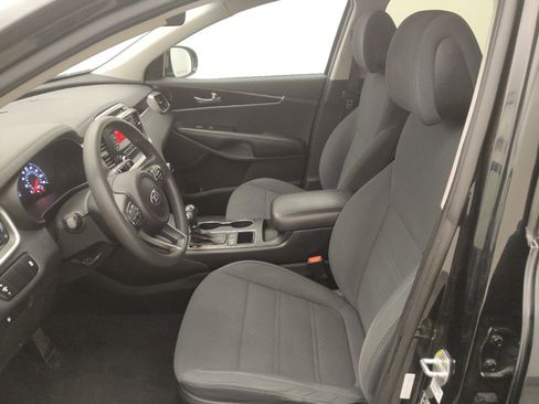 Used 2016 Kia Sorento L FWD image 17