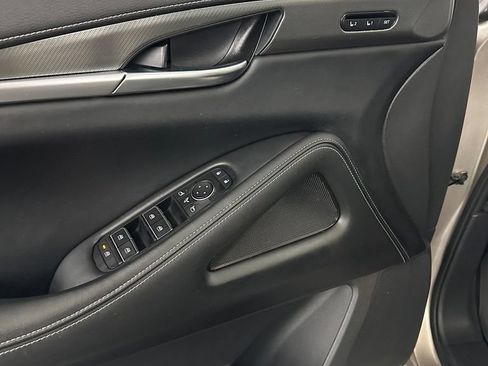 Used 2024 INFINITI QX60 Luxe AWD/4WD image 9