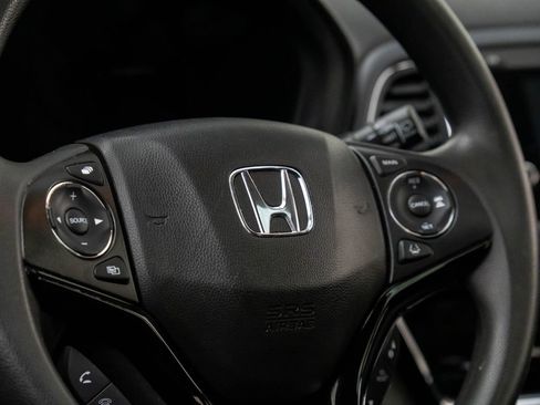 Used 2022 Honda HR-V EX image 19