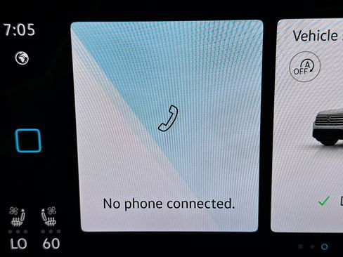 Used 2024 Volkswagen Atlas SE image 22