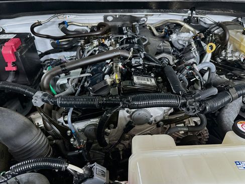 Used 2024 Toyota Tacoma TRD Off-Road w/ TRD Off Road Upgrade Package image 33