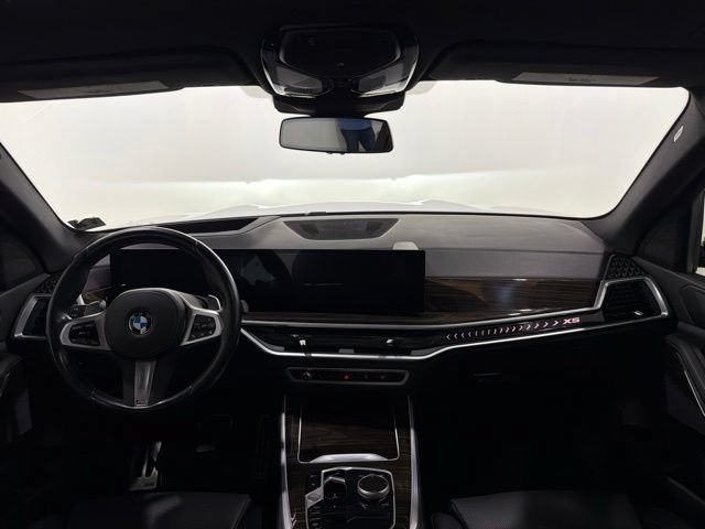 Certified 2024 BMW X5 xDrive40i w/ M Sport Package AWD/4WD image 29