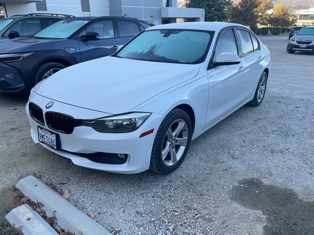 Used 2012 BMW 328i Sedan RWD image 4