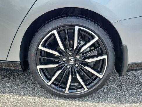 Certified 2025 Honda Accord Touring image 7