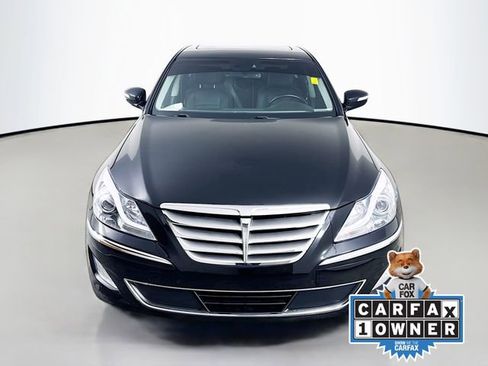 Used 2014 Hyundai Genesis 5.0 R-Spec image 2