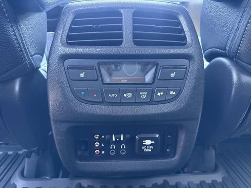 Used 2017 Honda Pilot Elite image 26