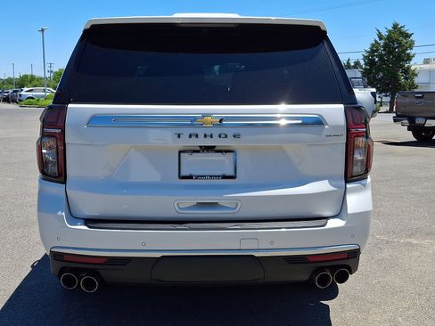 Used 2023 Chevrolet Tahoe High Country AWD/4WD image 5