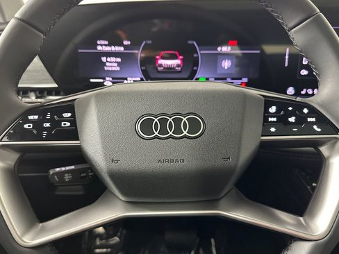 New 2025 Audi Q6 e-tron Premium Plus image 22