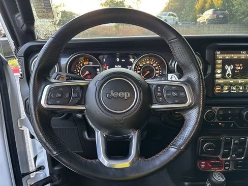 Used 2023 Jeep Wrangler Unlimited Rubicon 392 w/ Trailer Tow Package AWD/4WD image 27