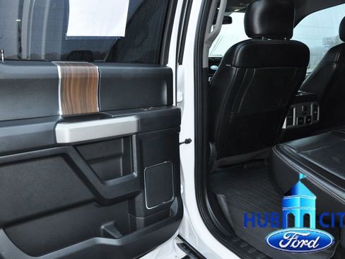 Used 2017 Ford F150 Lariat w/ Equipment Group 502A Luxury image 13