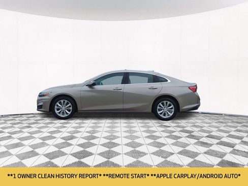 Used 2025 Chevrolet Malibu LT FWD image 2