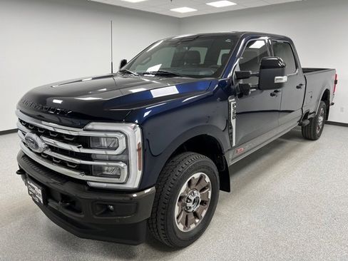 Used 2024 Ford F350 King Ranch image 4
