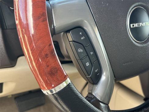 Used 2013 GMC Sierra 3500 Denali image 23