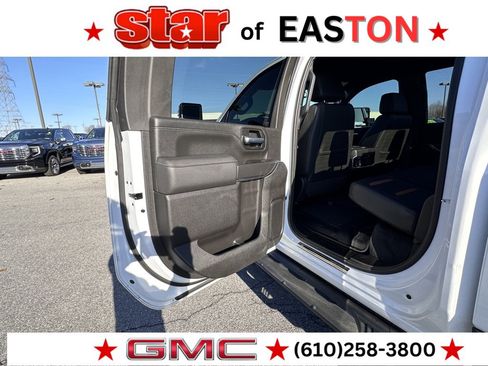 Used 2021 GMC Sierra 2500 AT4 image 19