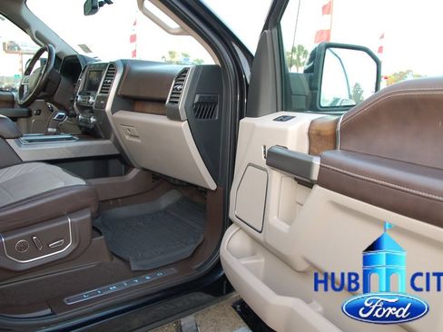 Used 2020 Ford F150 Limited w/ Trailer Tow Package AWD/4WD image 17