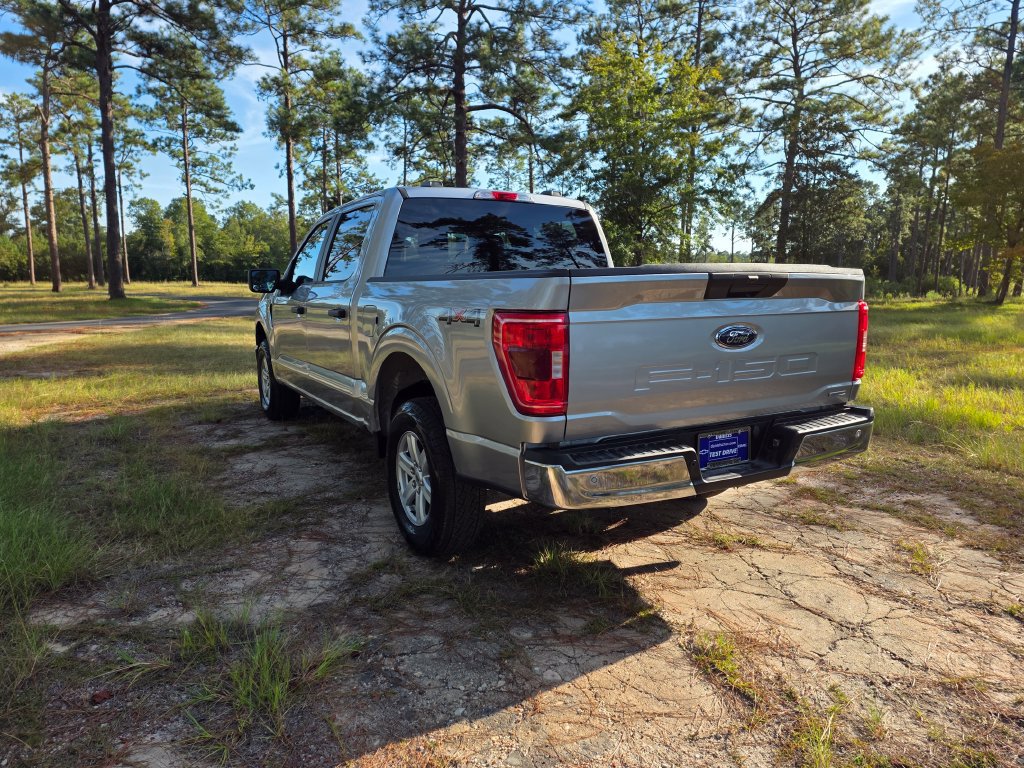 Used 2023 Ford F150 XLT AWD/4WD image 3