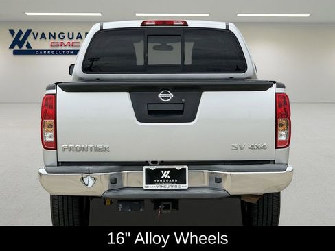 Used 2015 Nissan Frontier SV AWD/4WD image 8
