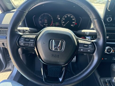 Used 2023 Honda Civic Sport image 14
