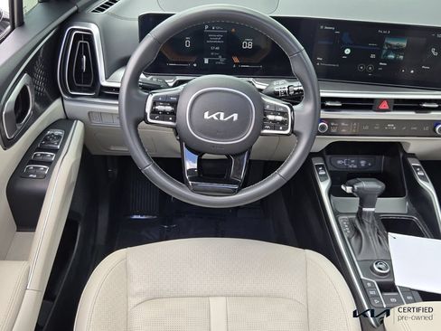Certified 2024 Kia Sorento S w/ Panoramic Sunroof Package FWD image 14