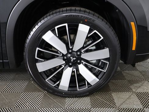 New 2025 Mitsubishi Outlander Platinum Edition image 28