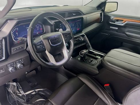 Used 2023 GMC Sierra 1500 Denali w/ Denali Reserve Package AWD/4WD image 9