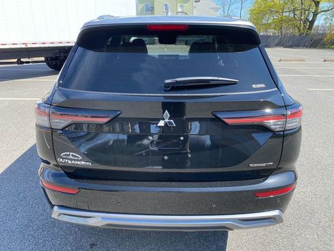 New 2025 Mitsubishi Outlander AWD image 6