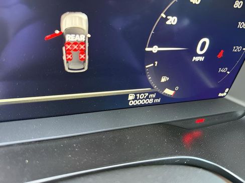New 2026 Mitsubishi Outlander SEL FWD image 18