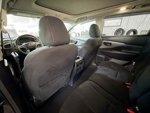 Used 2020 Nissan Murano SV AWD/4WD image 9