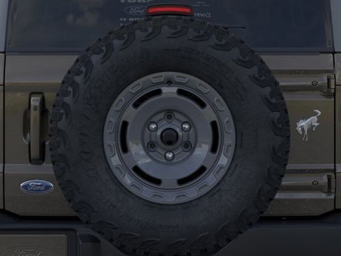 New 2025 Ford Bronco Outer Banks w/ Sasquatch Package image 24