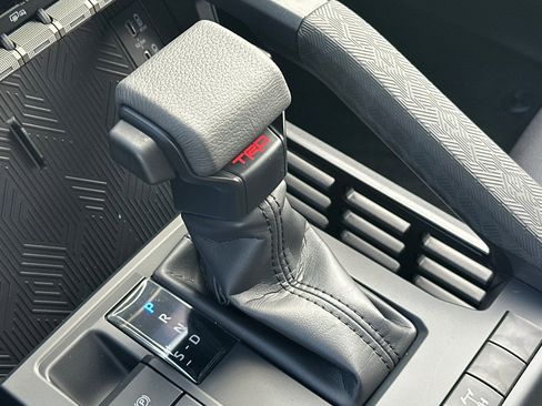 New 2025 Toyota Tacoma TRD Off-Road image 18