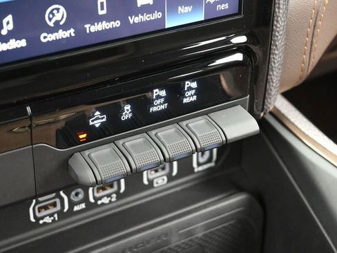 Used 2025 RAM 1500 Limited image 29