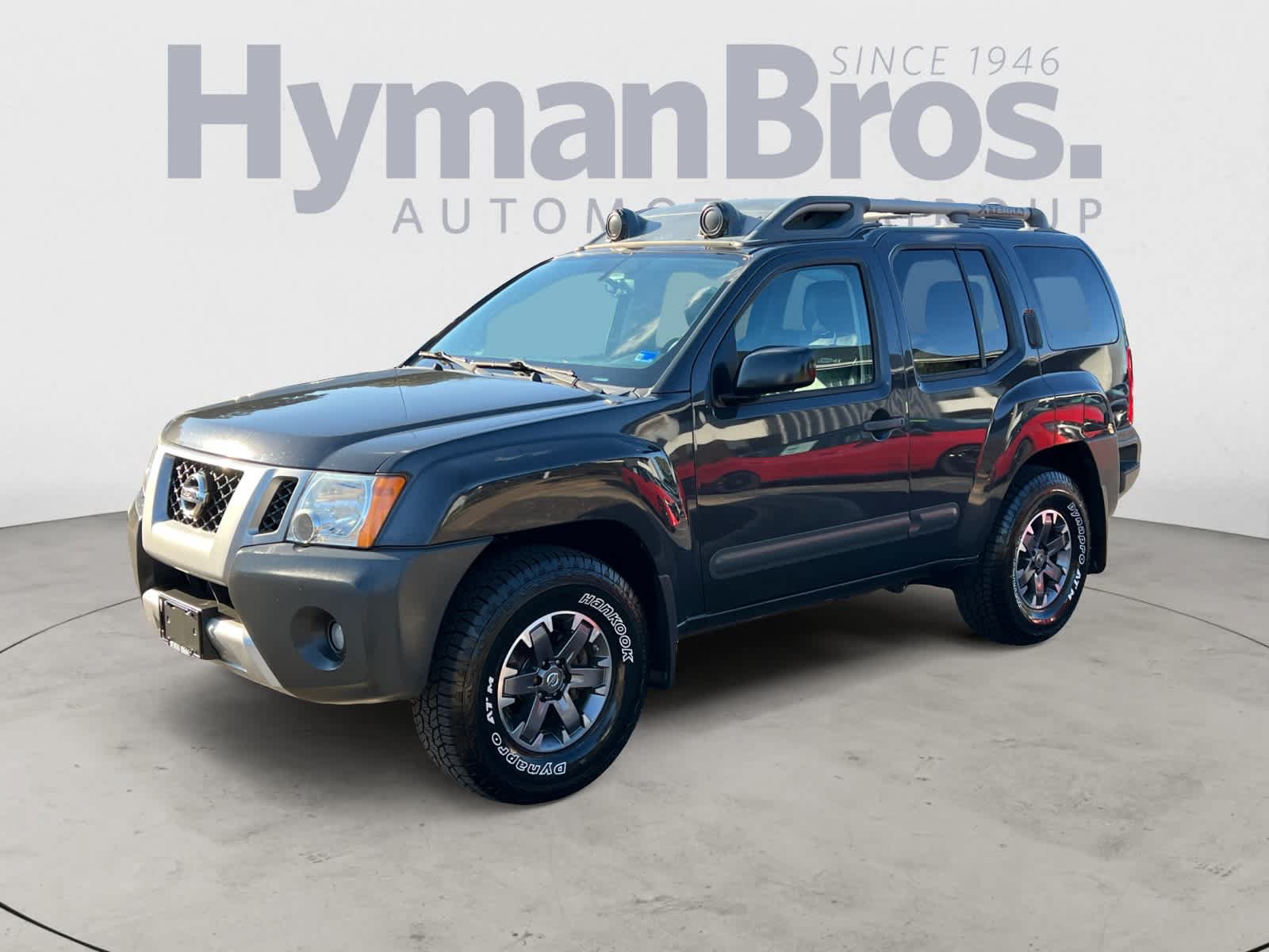 Used 2015 Nissan Xterra PRO-4X w/ Pro-4x Leather Package AWD/4WD image 8