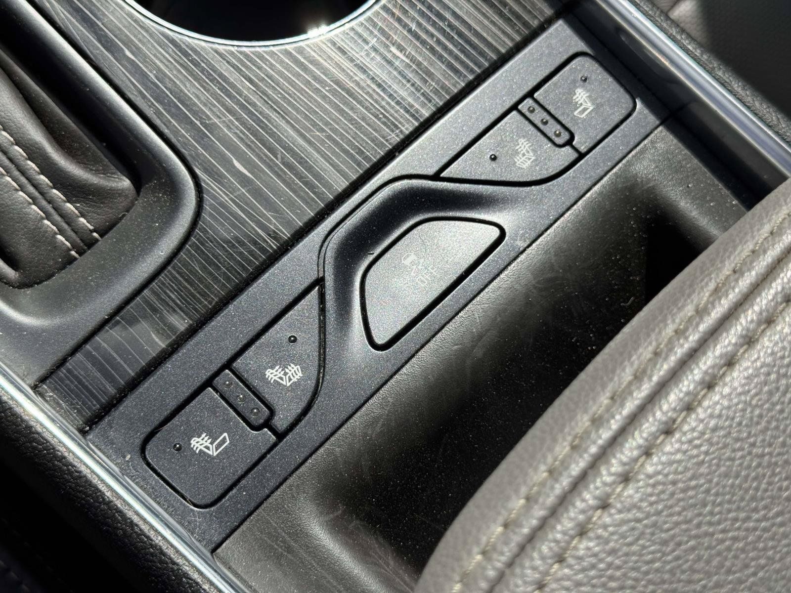 Used 2019 Chevrolet Impala Premier FWD image 29