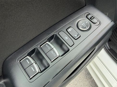 Used 2025 Honda Civic Sport image 24