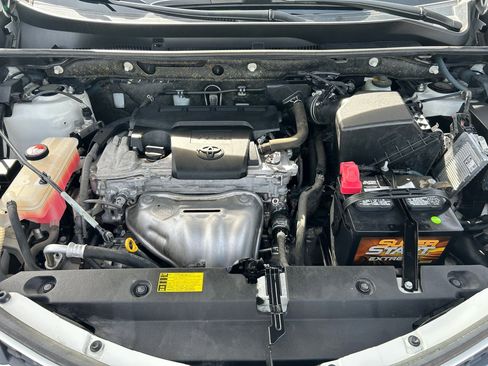 Used 2014 Toyota RAV4 XLE image 30