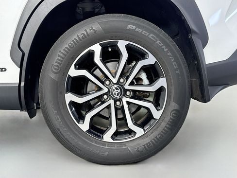 Used 2023 Toyota Corolla Cross AWD Hybrid image 30
