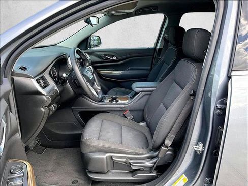 Used 2021 GMC Acadia SLE FWD image 27