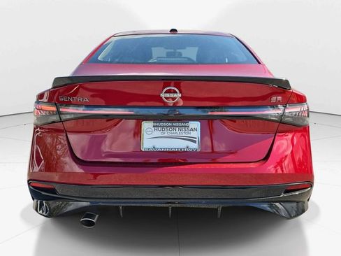 New 2026 Nissan Sentra SR w/ Floor Mat Package FWD image 8