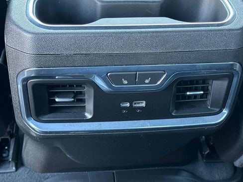 Used 2024 GMC Sierra 3500 Denali w/ Denali Reserve Package image 40