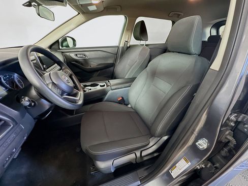 Used 2024 Nissan Rogue S image 13