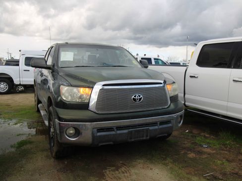 Used 2013 Toyota Tundra 2WD Double Cab image 2